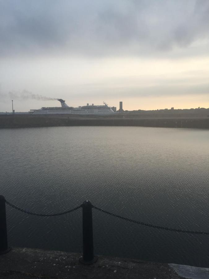 Fabulous Dockside Apartment Liverpool Buitenkant foto
